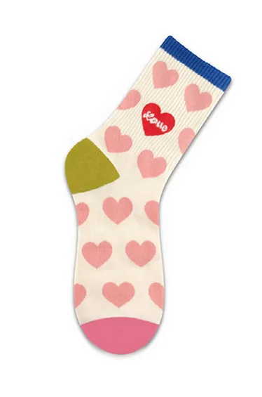 Lovely Heart Cotton Crew Socks in Cream