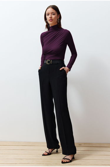 Plum Gathered Square Neck Fitted Stretchy Knitted Blouse