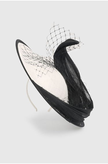 Detail Fascinator