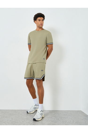 Men Taping Detail Regular Fit T-Shirt and Shorts Co-Ords