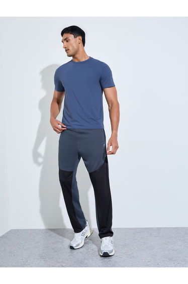 Men Regular Fit Training Joggers
