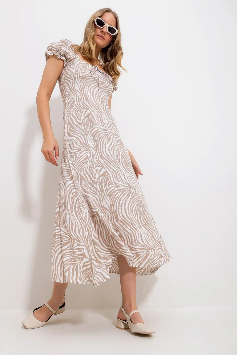 beige skater dress Beige Skater Dress Styling Guide Cute Outfits & Sizing