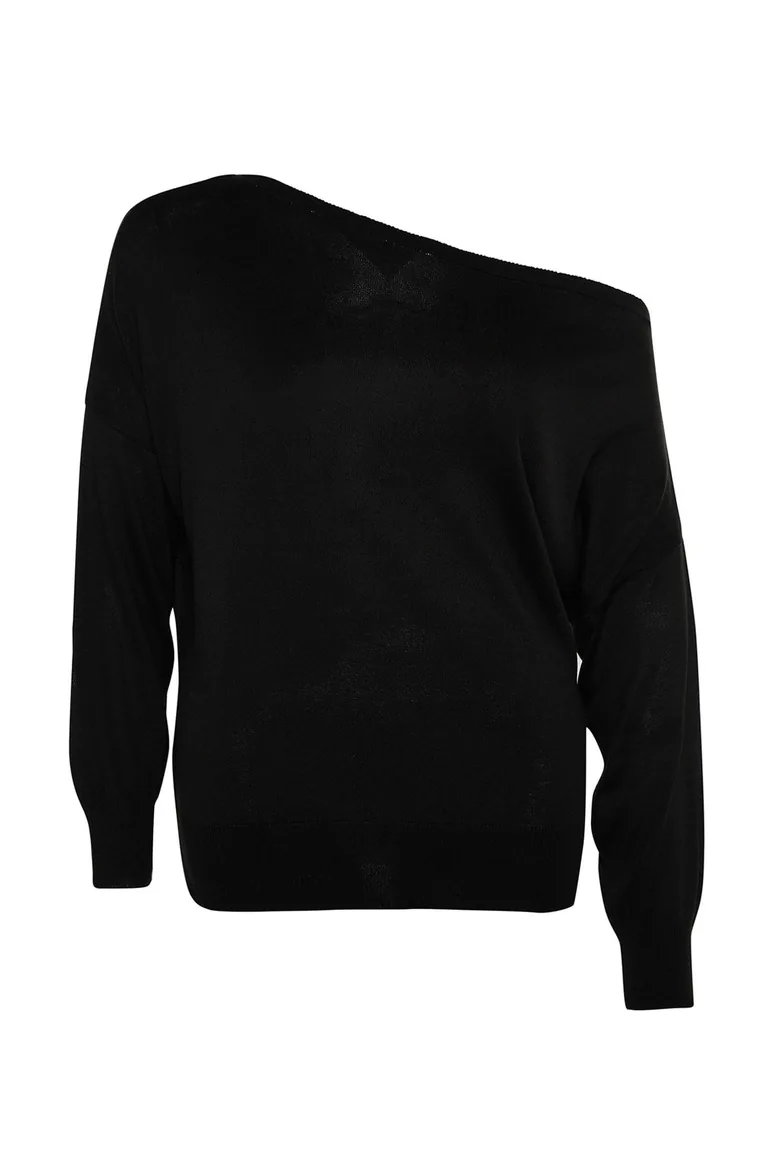 Plus Size Sweater - Black - Regular fit - 5