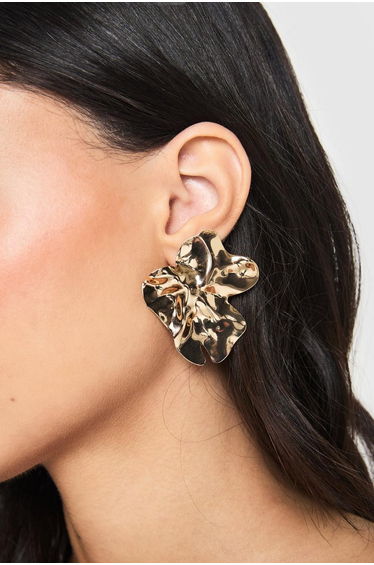 Floral Shaped Stud Earrings - gold