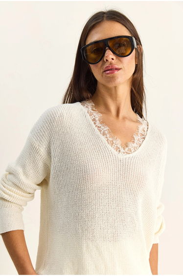 LUCCI V-Neck Knit Sweater