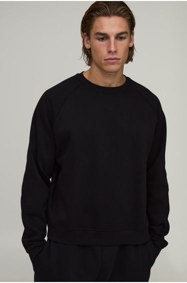 Essential Oversized Boxy Fit Raglan Sleeve Sweater - black