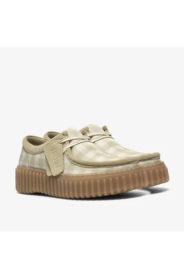 حذاء فلات كلاركس باللون الأخضر