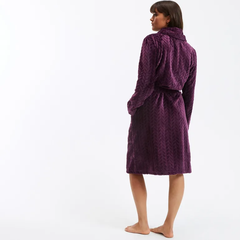 Embossed Fleece Bathrobe - 3