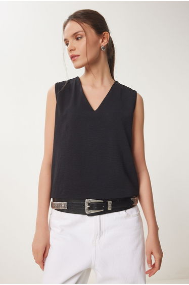 Women's Black Sleeveless Ayrobin Blouse