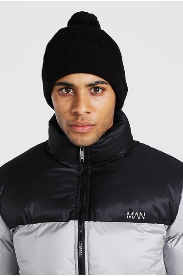 Flat Knit Bobble Beanie - black