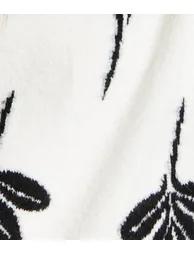 Women's Jumper with Leaf Pattern - 6