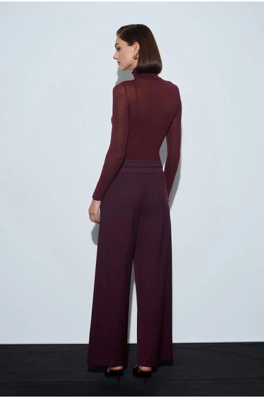 Dilvin High-Waist Wide-Leg Crepe Trousers product thumbnail 2