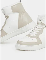 Panelled High-Top Lace Up Sneakers - 3