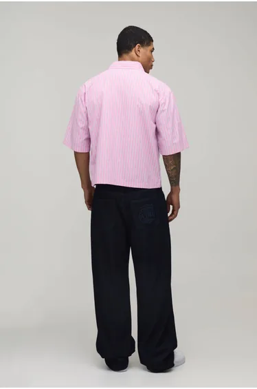 قميص زهري بأكمام متوسطة الطول