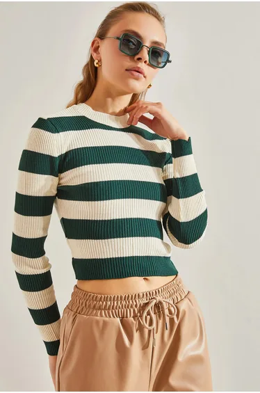 LUCCI Striped Crop Blouse with Crew Neck