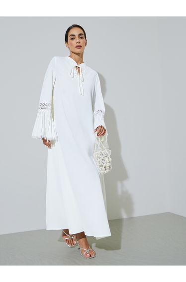 White Solid Cuff Pleated Lace Detail Jalabiya
