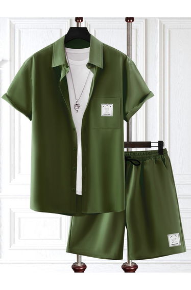 Men Green Solid Short Sleeve Button Front Shirt and Shorts Co-Ords