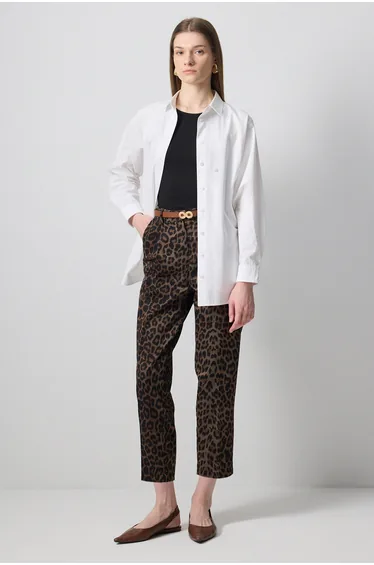 LEOPARD PATTERNED CARROT TROUSERS