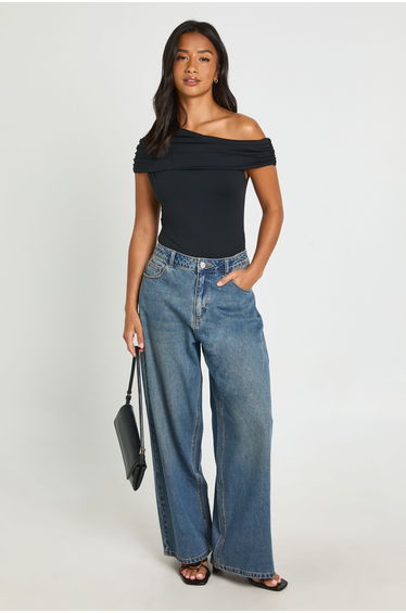 Petite Matte Slinky Off The Shoulder Bodysuit - black