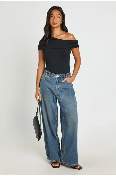 Petite Matte Slinky Off The Shoulder Bodysuit - black