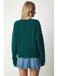 Women's Emerald Green Floral Embroidered Button Knitwear Cardigan - 5