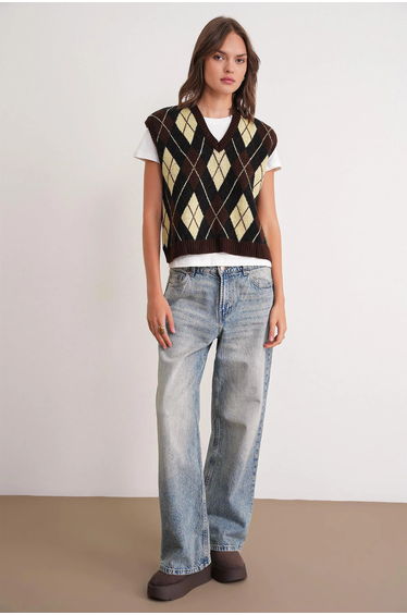 Mixray V-Neck Knitwear Sweater Vest with Argyle Pattern
