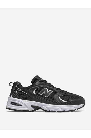 530 Sneakers
