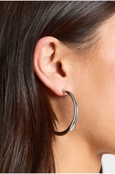 أقراط بوهو باللون الفضي