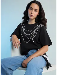 Black Stud Detailed Oversized Round Neck T-Shirt - 6