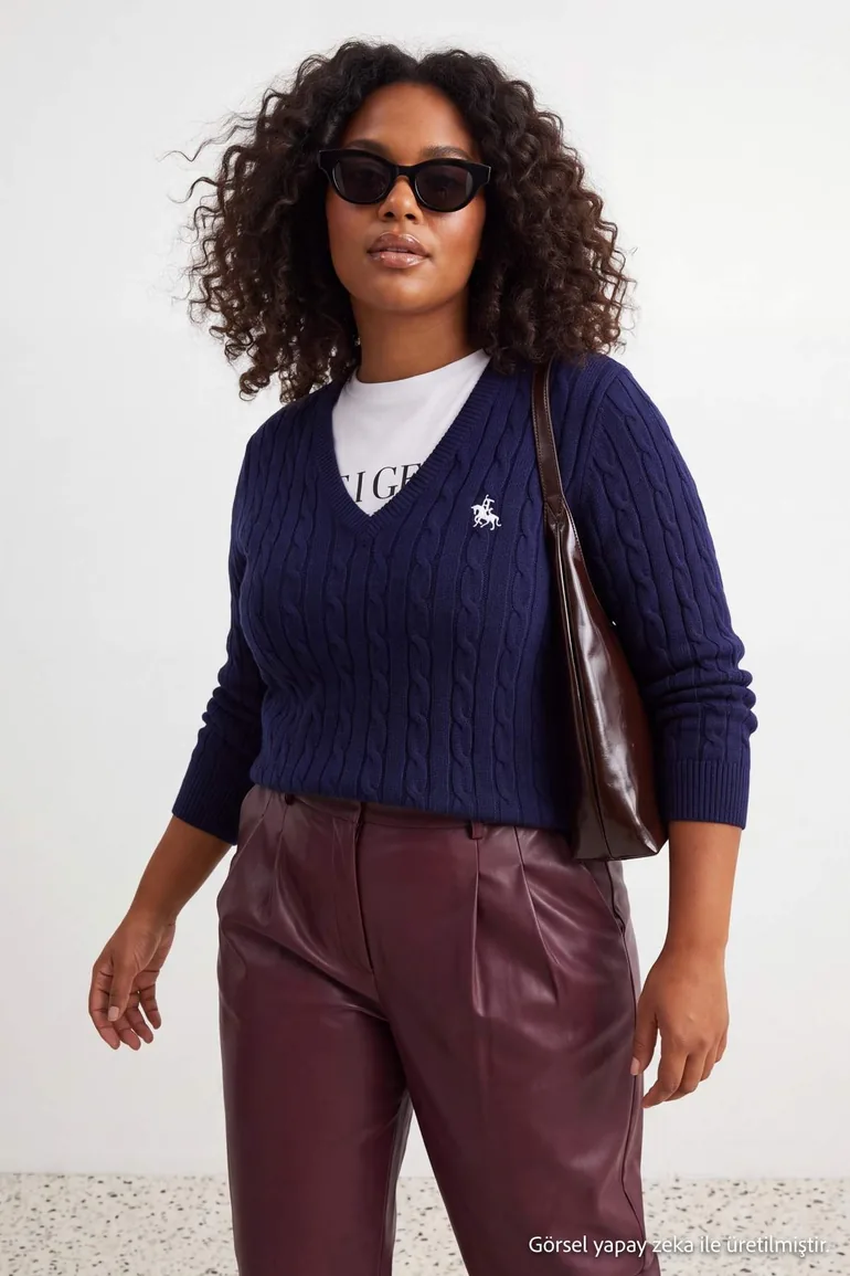 Navy Blue Horse Embroidered V-Neck Hair Knitwear Sweater - 5