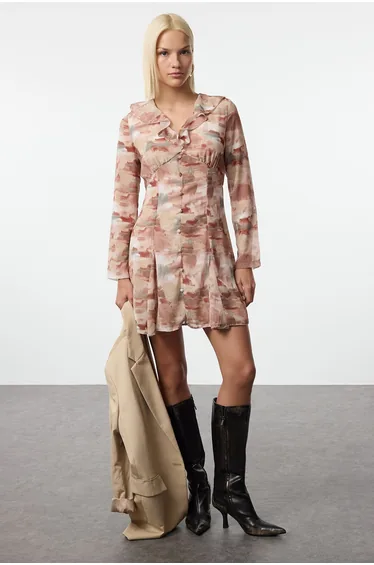 فستان قصير مبطن