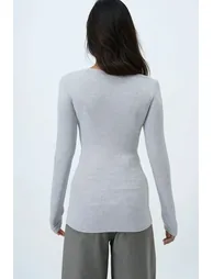 Women's Grimelanj Crew Neck Basic Blouse - 4