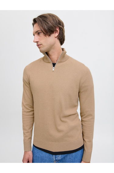 JREBCALLUM Flat Knit Half-Zip Sweater