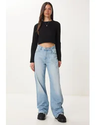 Women's Black Crew Neck Crop Knitwear Sweater