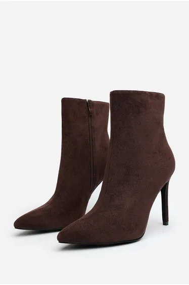 بوت وير از ذات فروم باللون البني