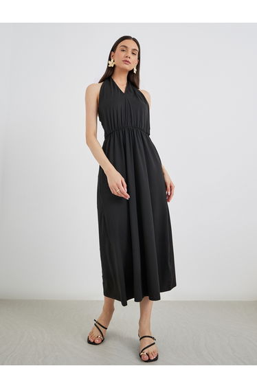 Solid Halter Neck Sleeveless Midi Dress