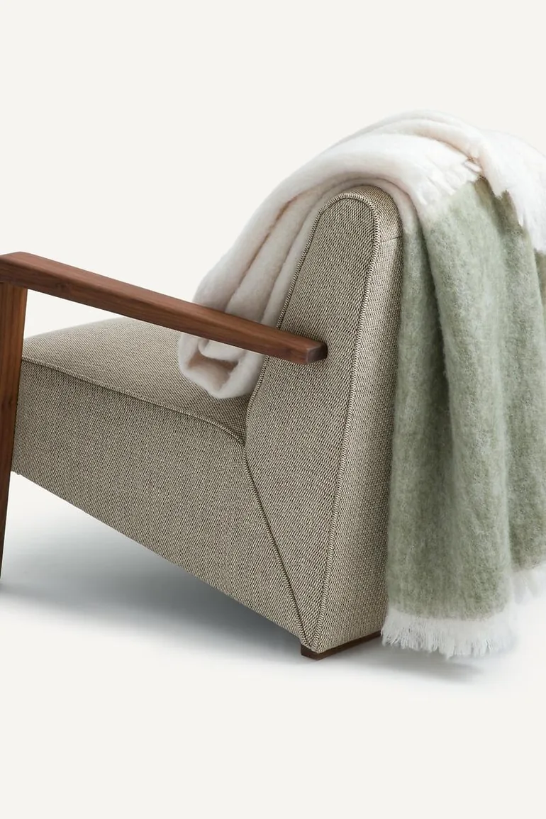 Two-Tone Throw in Wool and Polyamide, Tzara