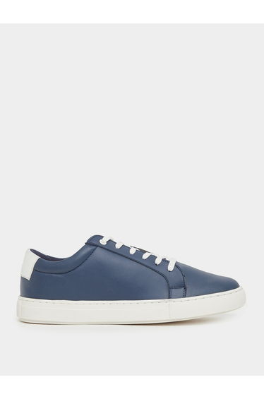 Uptown Suede Low Ankle Sneakers