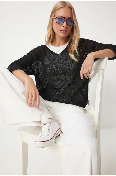ISTANBUL Women’s V-Neck Knit Top