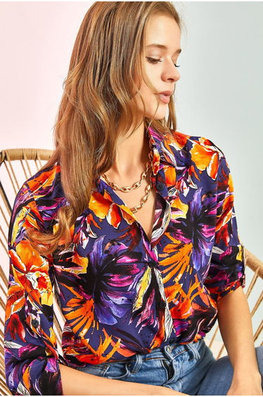 Women's Multi Leaf Patterned Sleeve Fold Viscose Shirt