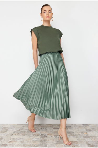 Mint Pleated Midaxi Knitted Skirt