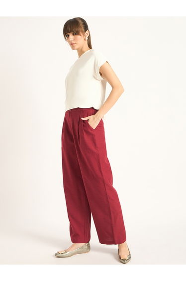 Mid Rise Dual Button Detail Straight Pant