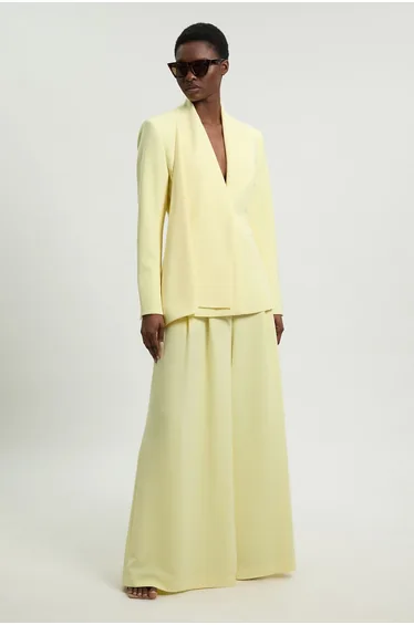 Soft Tailored Single Breasted Blazer