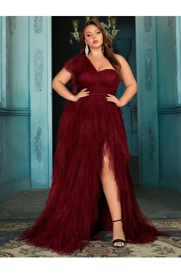 فستان QOQ شيفون أحمر طول الأرض على شكل حرف A بكتف واحد - للمقاسات الكبيرة