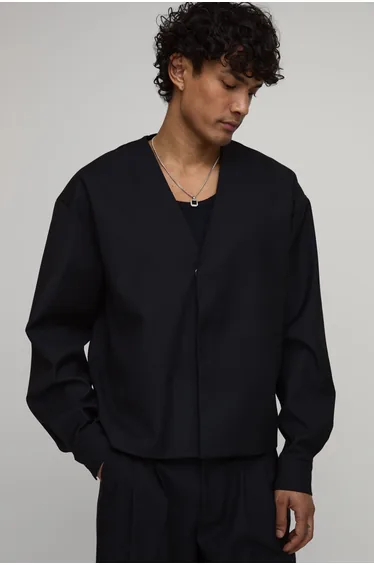 Collarless V Neck Boxy Blazer - black