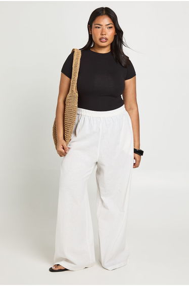 Plus Basic Short Sleeve Fitted Top - black