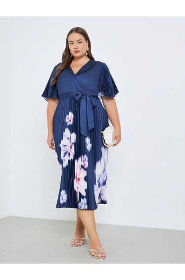 Plus Size Floral Pleated Wrap Midi Dress