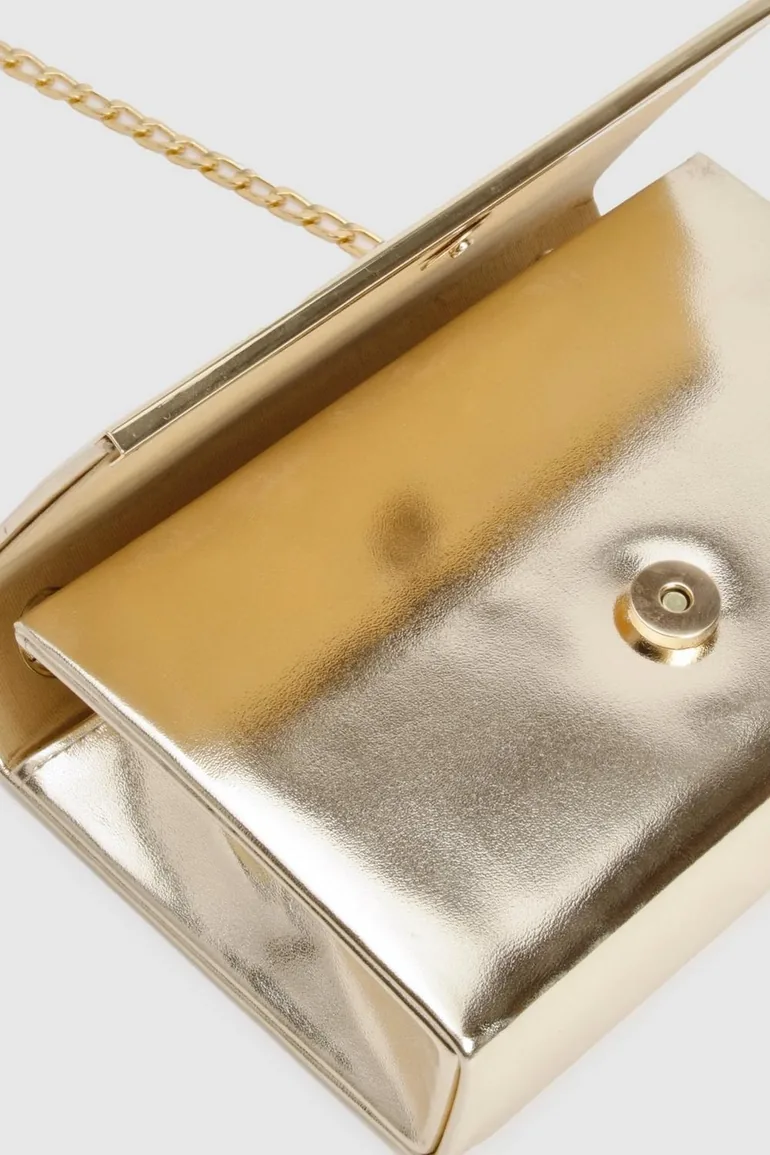 Metallic Structured Hardware Detail Clutch Bag and Chain - gold - 3