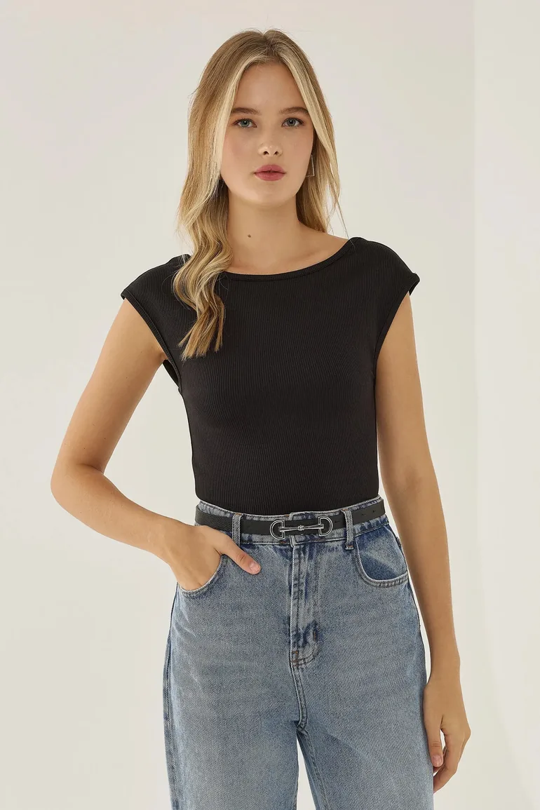 Open Back Crop Top - 4