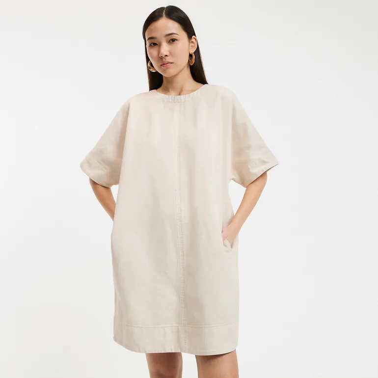 فستان دينيم بأكمام قصيرة بحافة واسعة  - 1